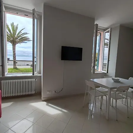 Casa Fronte Mare